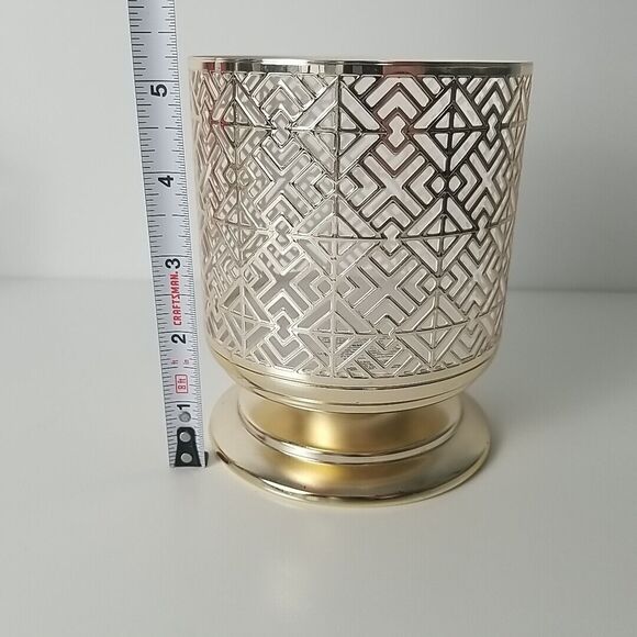 Bath & Body Works Geometric Pedestal Medium Candle Holder 5.25x4.25in White Barn - Picture 6 of 7